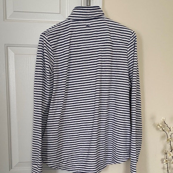 Vineyard Vines Navy and White Quarter-Zip - Picture 2 of 4